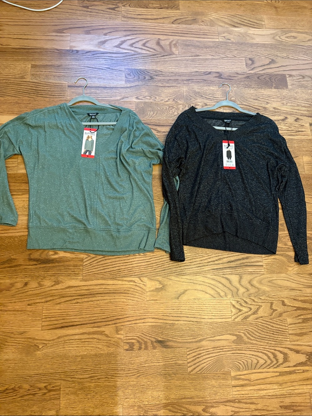 Buffalo David Bitton V-Neck top - Green and Black